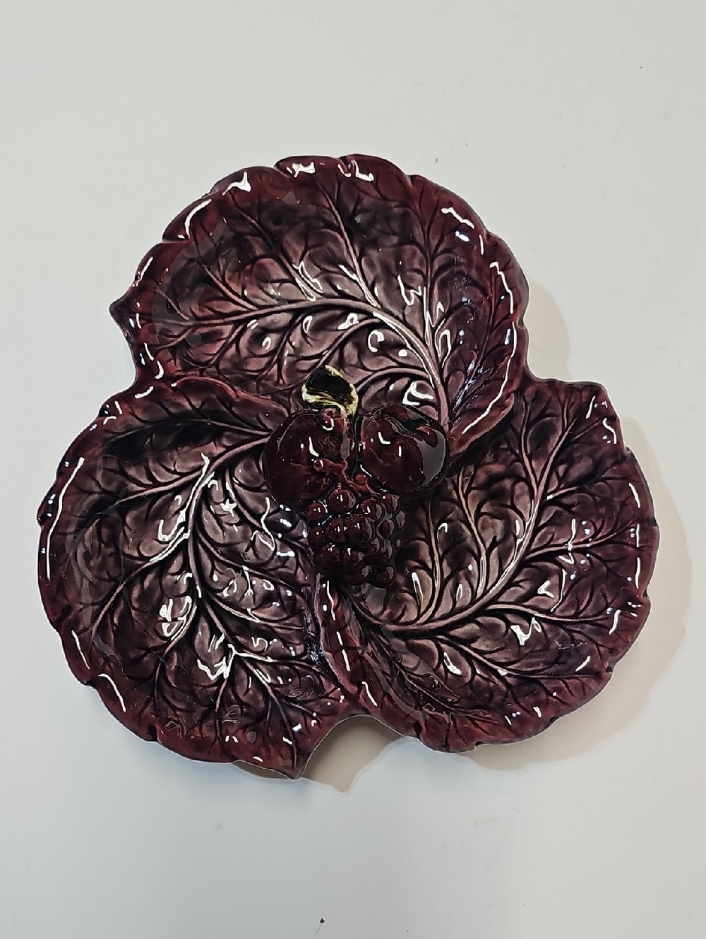 Vintage Mid-Century Inarco Leaf-Shaped  Divided Ceramic Dish- Cool Claret E-2718